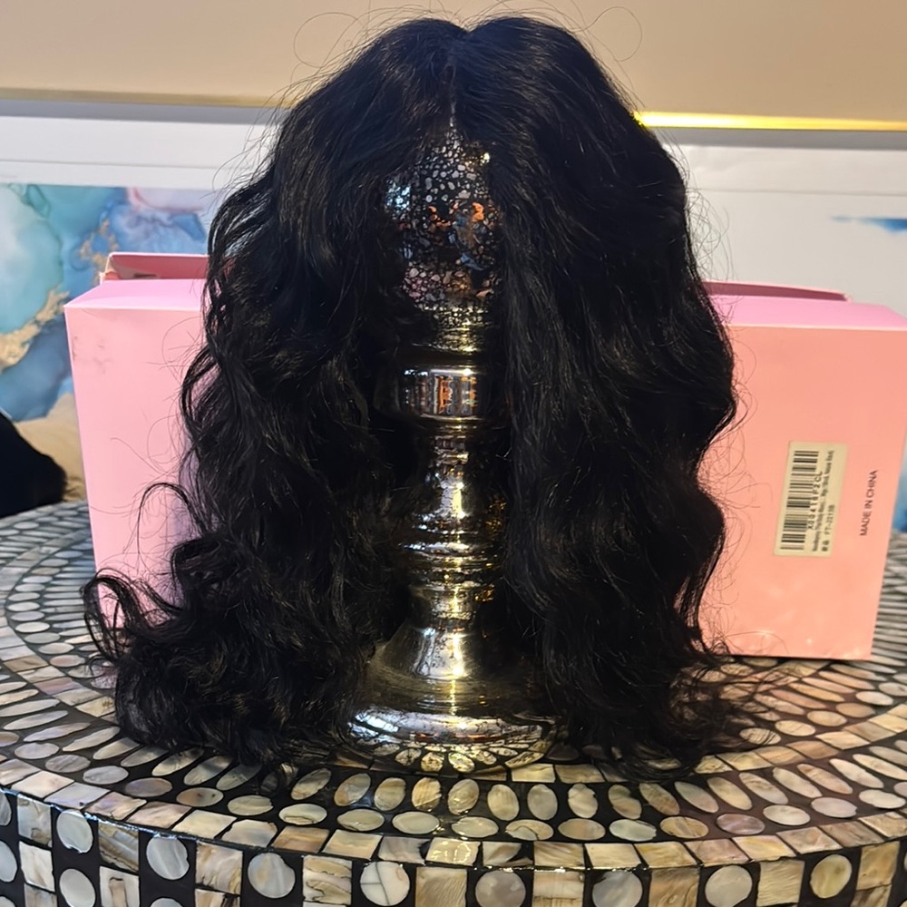 Human Black Wavy Hair Wig